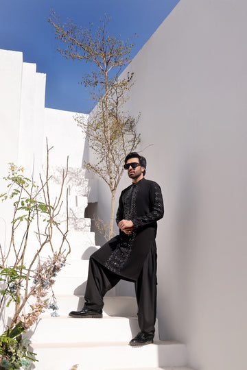 Eclipse Black Crystal-Detail Kurta Set