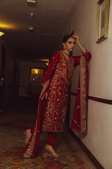 Dynasty Red Sheesha Silk Outfit