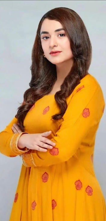 Yumna Zaidi - Yellow Pishwas